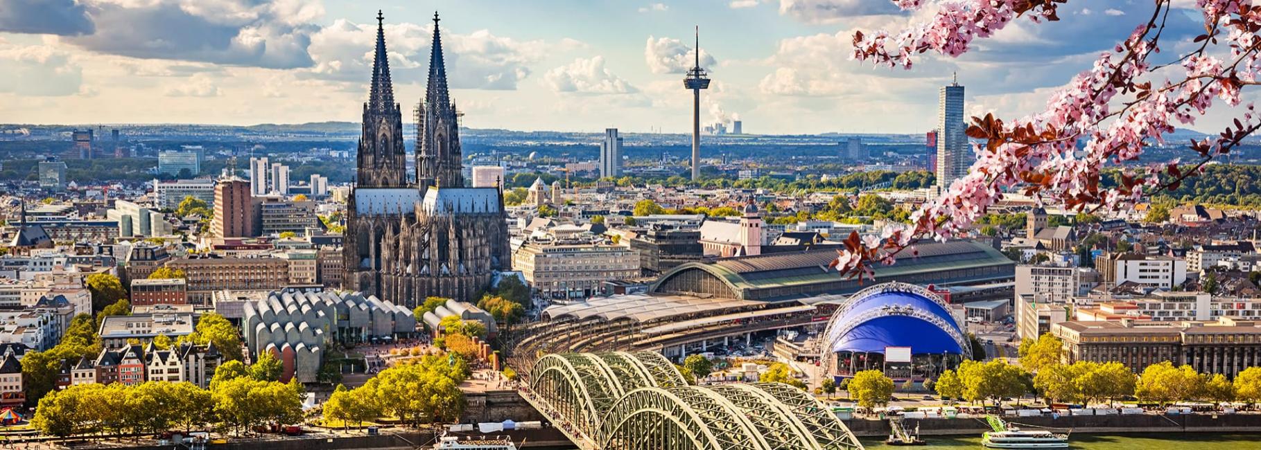 Cologne trip header est
